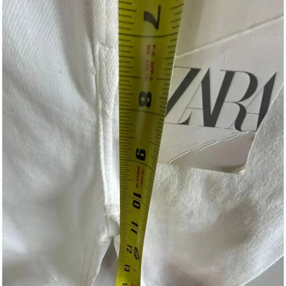 Zara Slim Flare Womens Distressed Knee Denim Jeans White Sz 4 - Picture 9 of 13